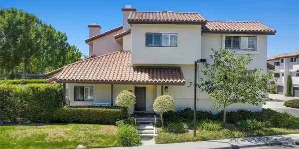 1 Coronado Court
