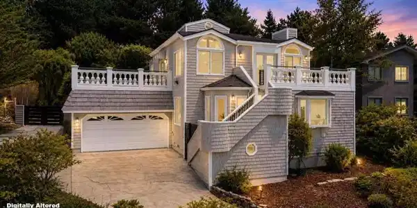 255 Thunderbird Drive