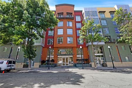 585 9th Street