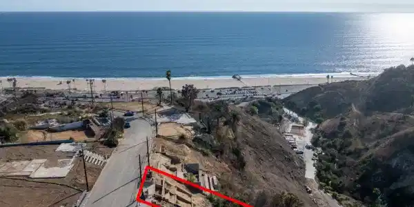 425 Puerto Del Mar