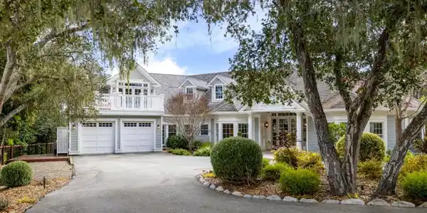 13 Sylvan Place