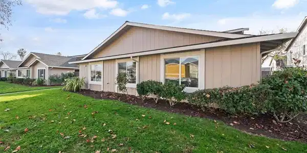 352 San Petra Court