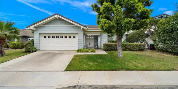34142 Capistrano by the Sea