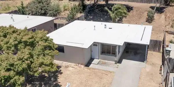 456 La Jolla St
