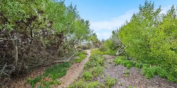 1694 Del Mar