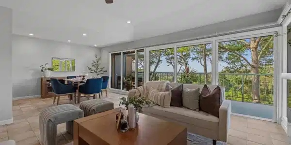 32 Del Mesa Carmel