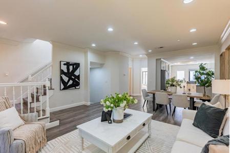 955 La Mesa Terrace