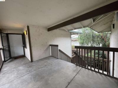 2416 Shadow Ln