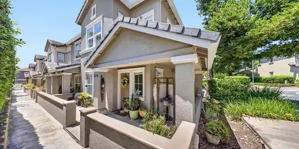 229 Lighthouse Drive