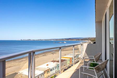 230 Rio Del Mar Boulevard