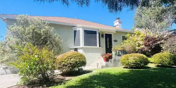 6727 W 88th Street