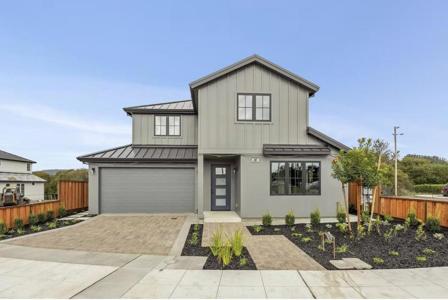 587 Creekside Court