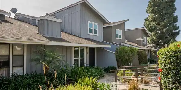 345 University Drive