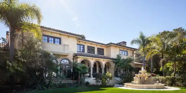 925 Seabury Road