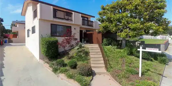 2616 Voorhees Avenue