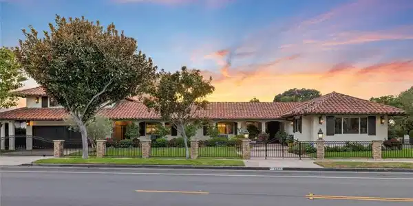 1511 Santiago Drive