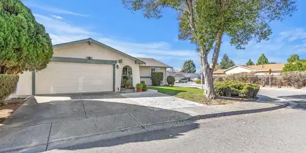 34331 Atteridge Ct