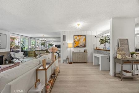 6315 Green Valley