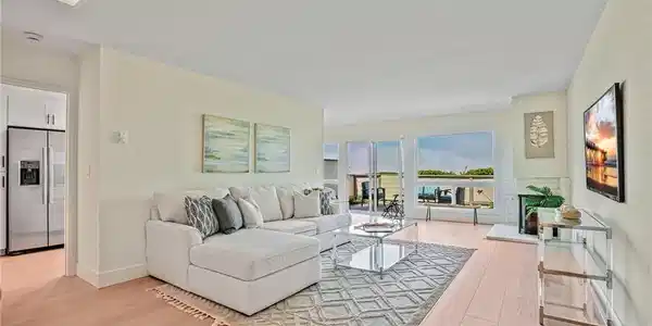 54 Cresta Verde Drive