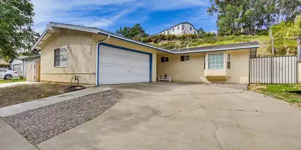 4534 Chateau