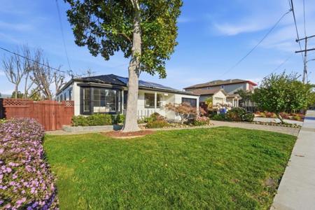 41392 Beatrice Street