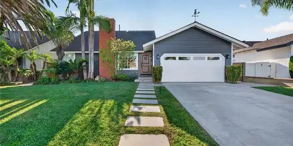 17391 Forbes Lane