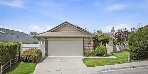 407 Chaparral