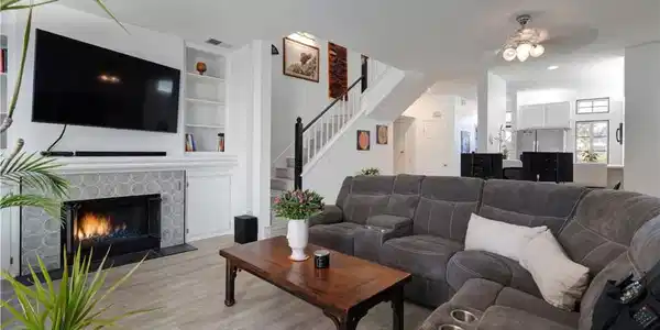 28215 Paseo El Siena