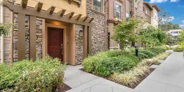 647 Alamo Court