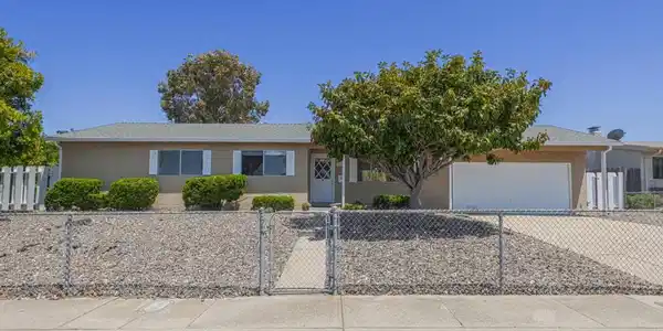 1622 Flores Street