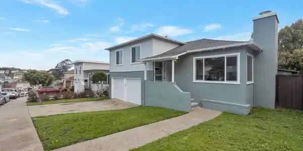 106 Verano Drive