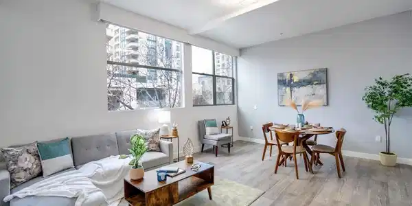 120 Island Ave