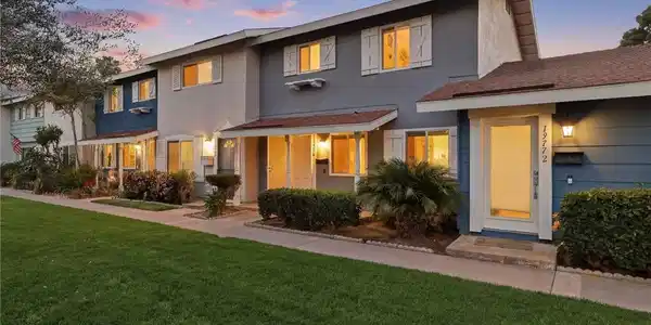 19774 Cambridge Lane