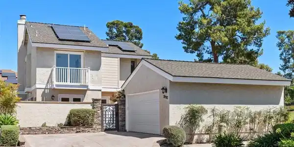 28182 Carpenteria Court