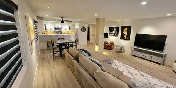 2424 S Gaffey