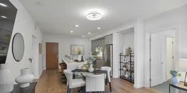 400 El Camino Real