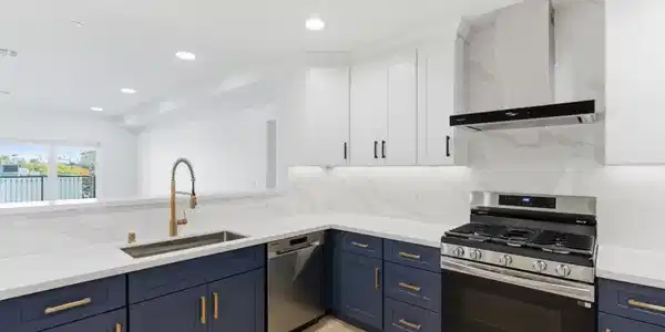 560 El Camino Real