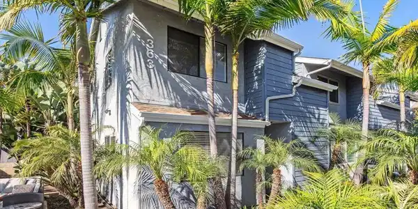 363 HEMLOCK Avenue