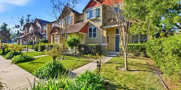 43220 Giovanni Terrace