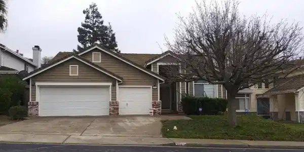 3341 Hidden Hills Ct