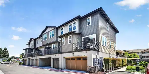 2759 Delaney Ct
