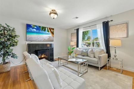 2273 Dumbarton Avenue