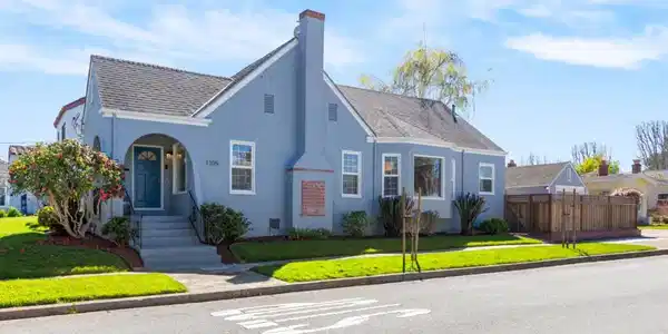 1105 Summer Avenue