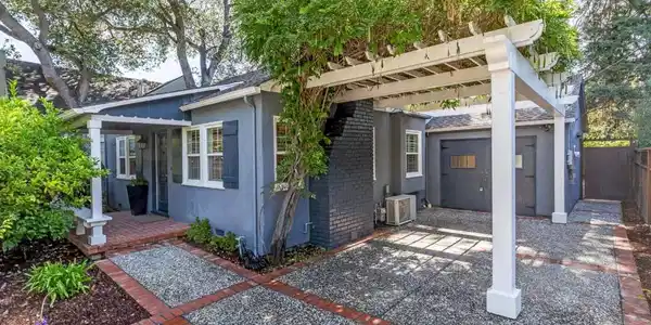 522 Pope Street