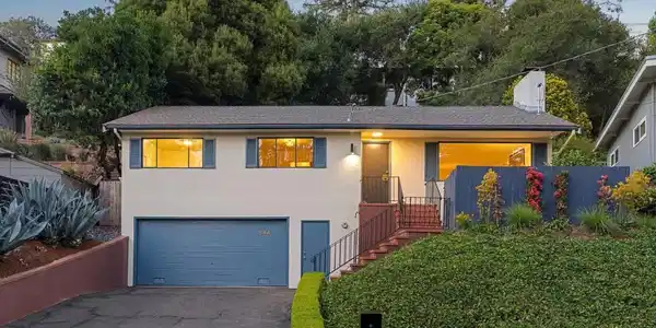 844 Blair Ave
