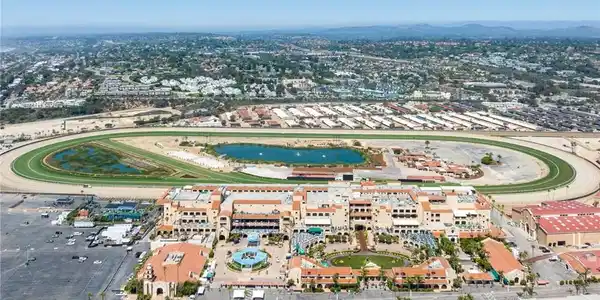 2609 Camino Del Mar