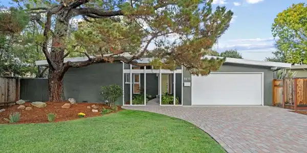 3615 Evergreen Drive