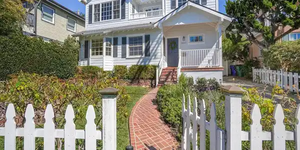 5641 La Jolla Hermosa Avenue