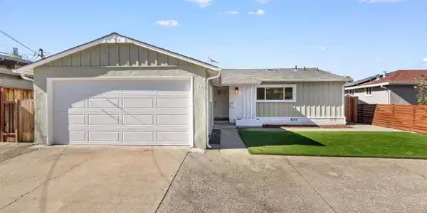 31047 Brae Burn Avenue