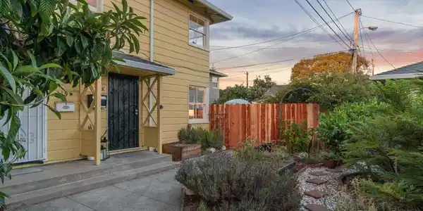 219 CYPRESS STREET